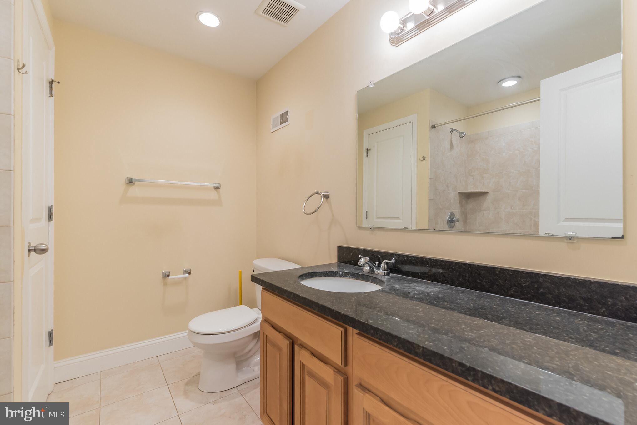 2525 Federal Street Philadelphia, PA 19146 - Photo 18 of 29
