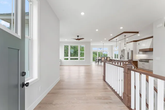 $1,195,000 | 4950 Parkside Circle, Eagan, MN 55123