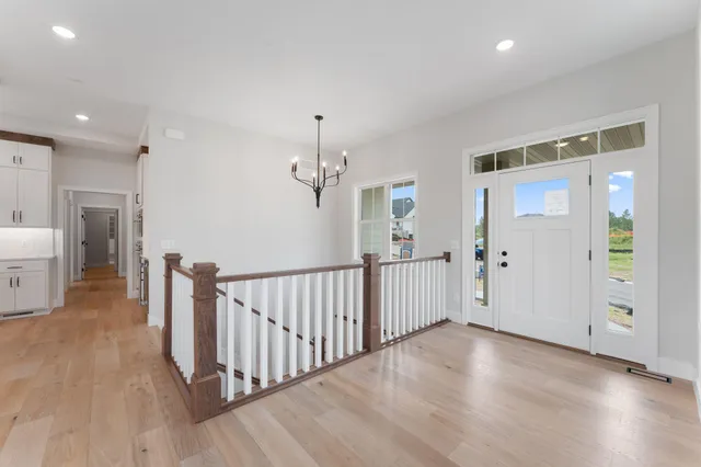 $1,195,000 | 4950 Parkside Circle, Eagan, MN 55123