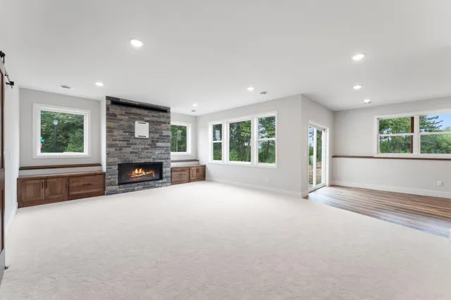 $1,195,000 | 4950 Parkside Circle, Eagan, MN 55123