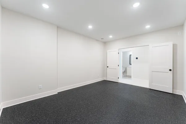 $1,195,000 | 4950 Parkside Circle, Eagan, MN 55123