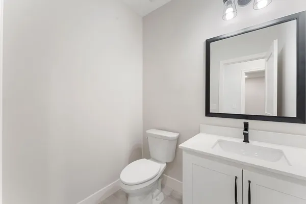 $1,195,000 | 4950 Parkside Circle, Eagan, MN 55123