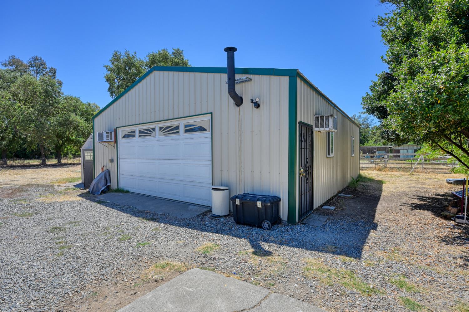 6948 Dry Creek Road Rio Linda, CA 95673 - Photo 45 of 64 Gallery Image 45