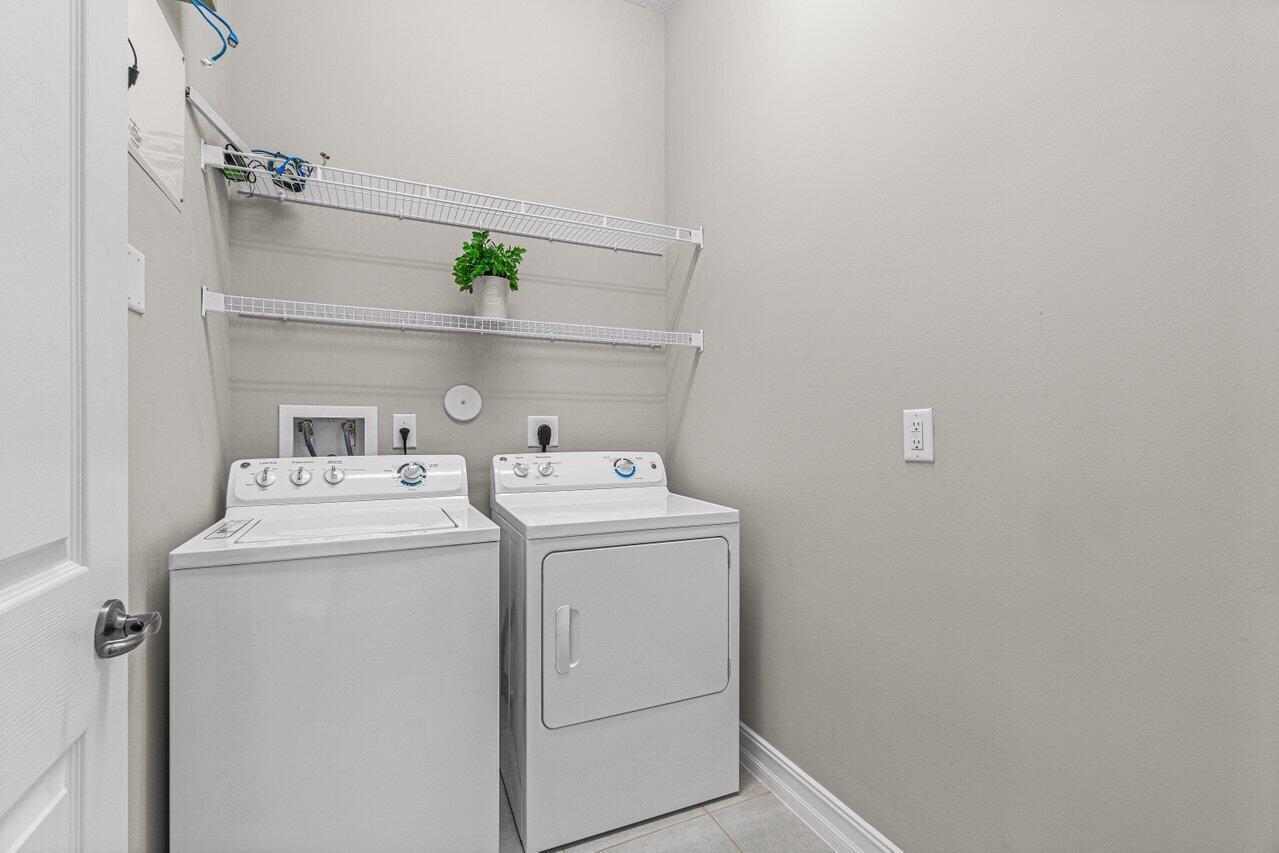 14131 Rock Salt Road Delray Beach, FL 33446 - Photo 20 of 43 Laundry Room