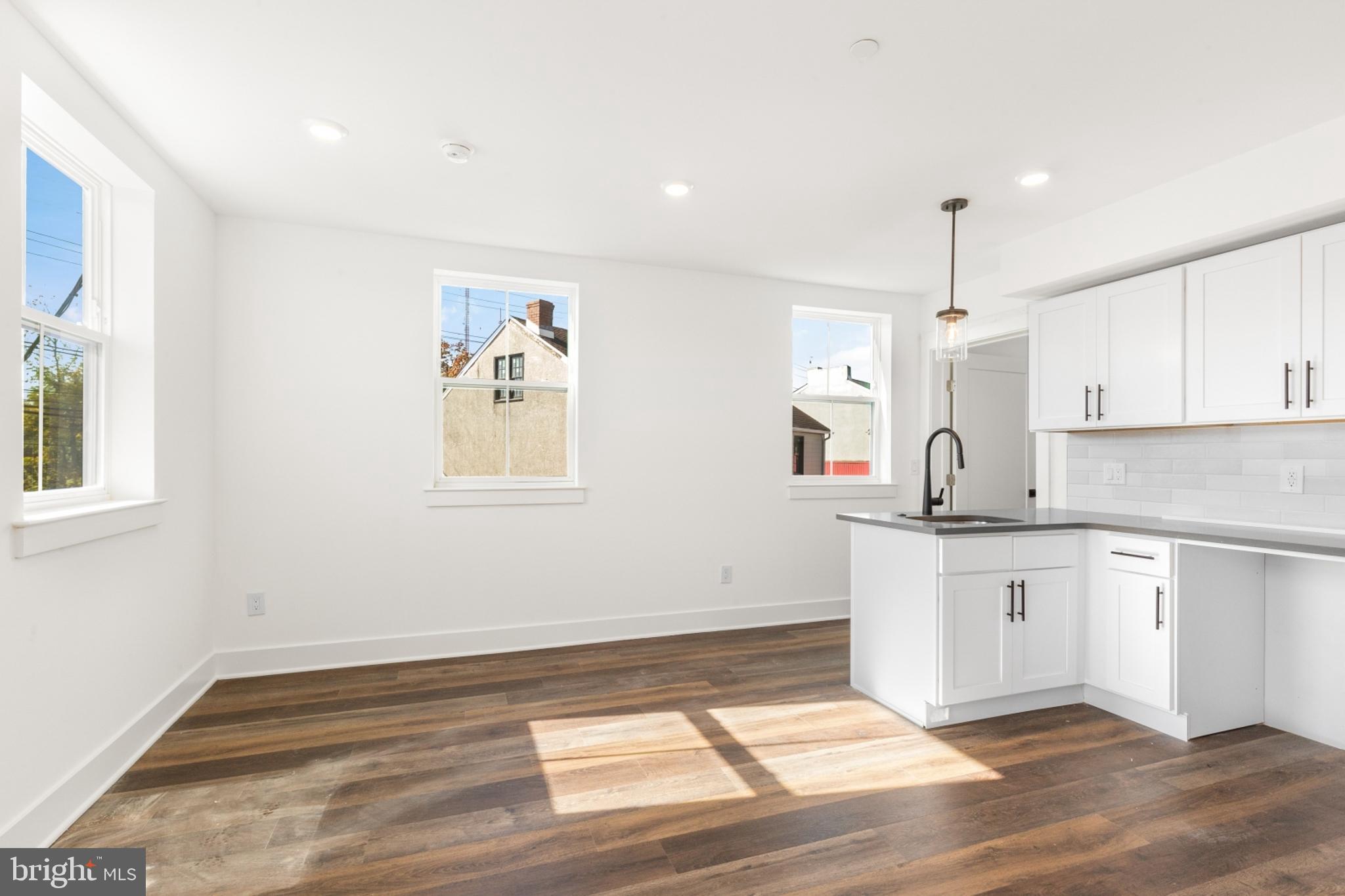 7037 Ridge Avenue, Unit 202 Philadelphia, PA 19128 - Photo 5 of 19 Gallery Image 5