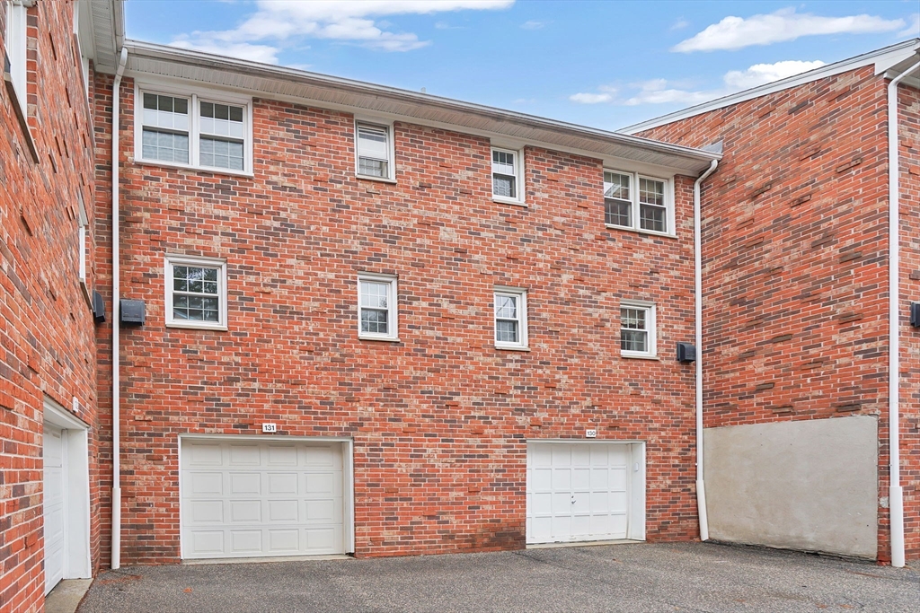 540 Granby Road, Unit 131 South Hadley, MA 01075 - Photo 25 of 27