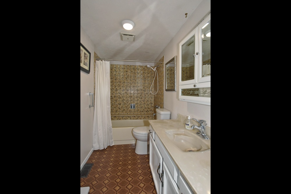 7912 East Bigelow Gulch Road Spokane, WA 99217 - Photo 12 of 20 Gallery Image 12
