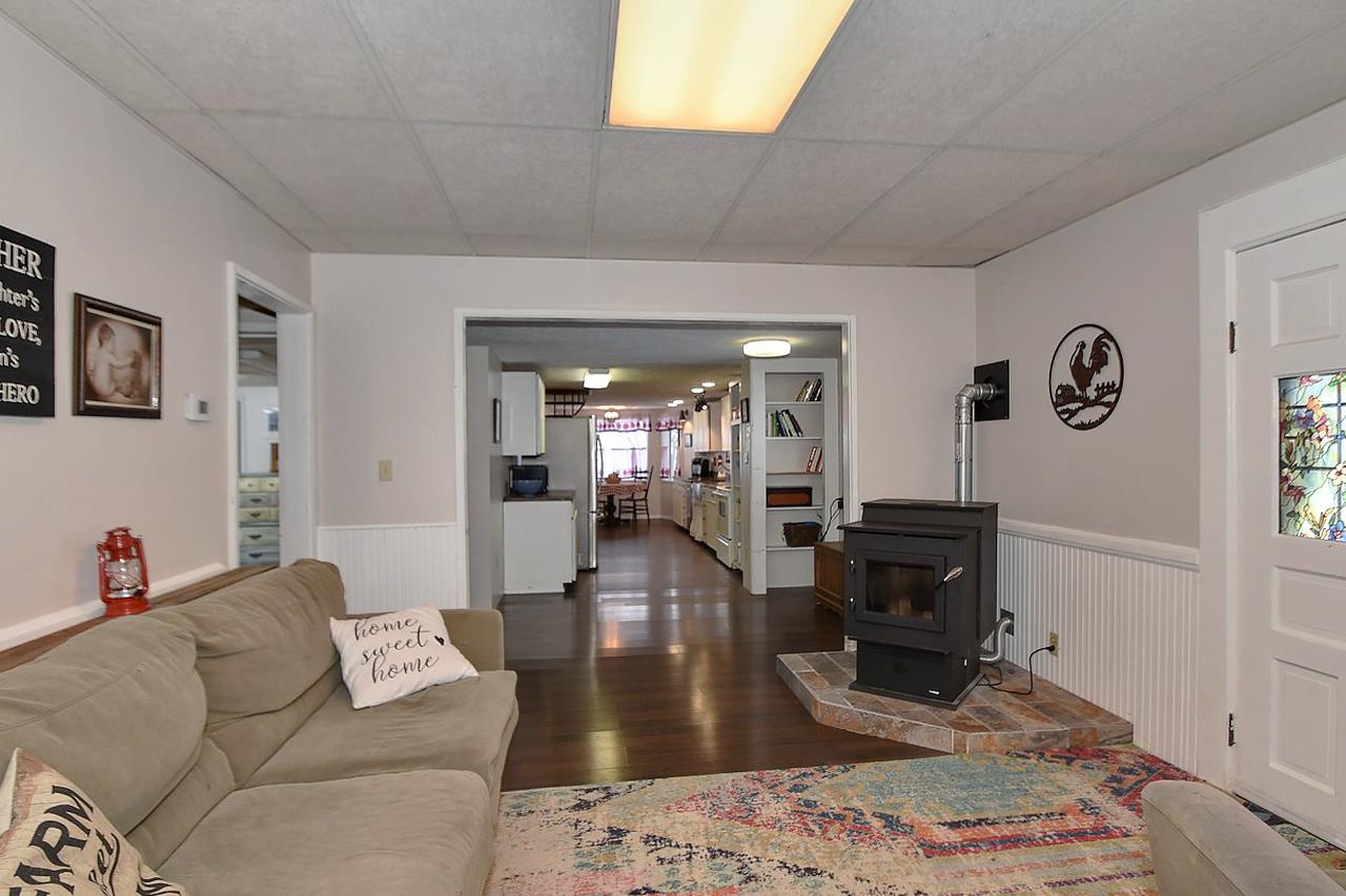 7912 East Bigelow Gulch Road Spokane, WA 99217 - Photo 8 of 20 Gallery Image 8