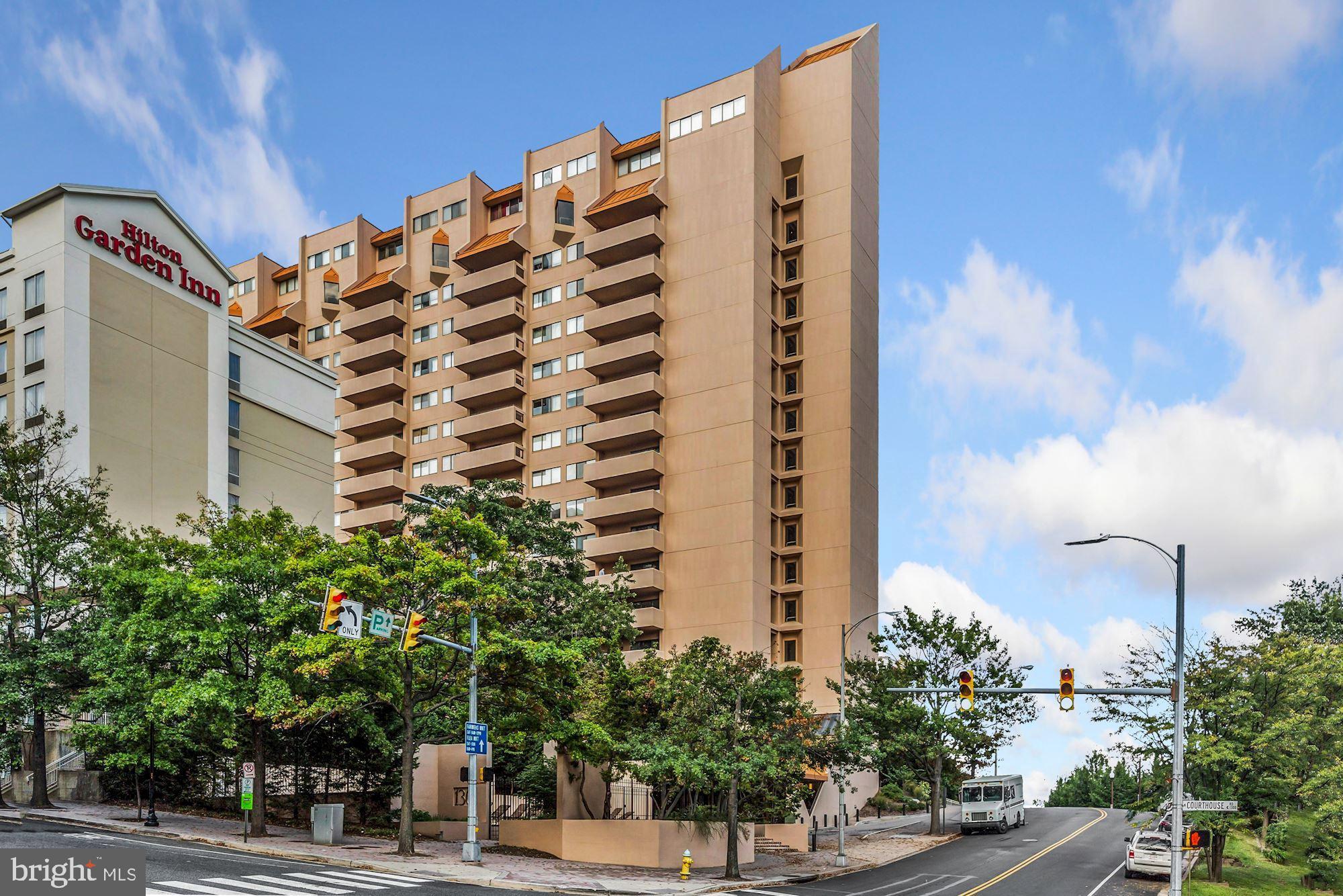 1301 North Courthouse Road, Unit 801 Arlington, VA 22201 - Photo 2 of 31 Woodbury Heights in the heart of Courthouse