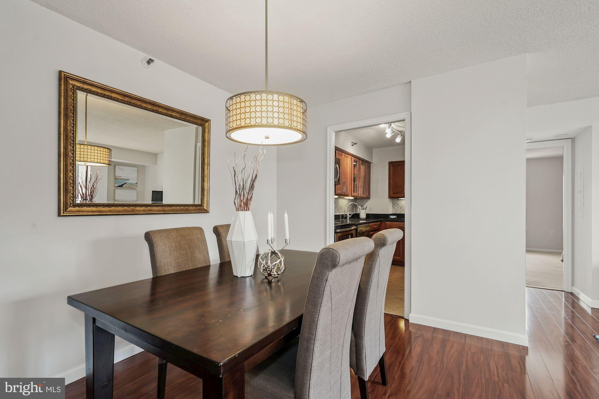 1301 North Courthouse Road, Unit 801 Arlington, VA 22201 - Photo 11 of 31 Dining area w/convenience to the kitchen