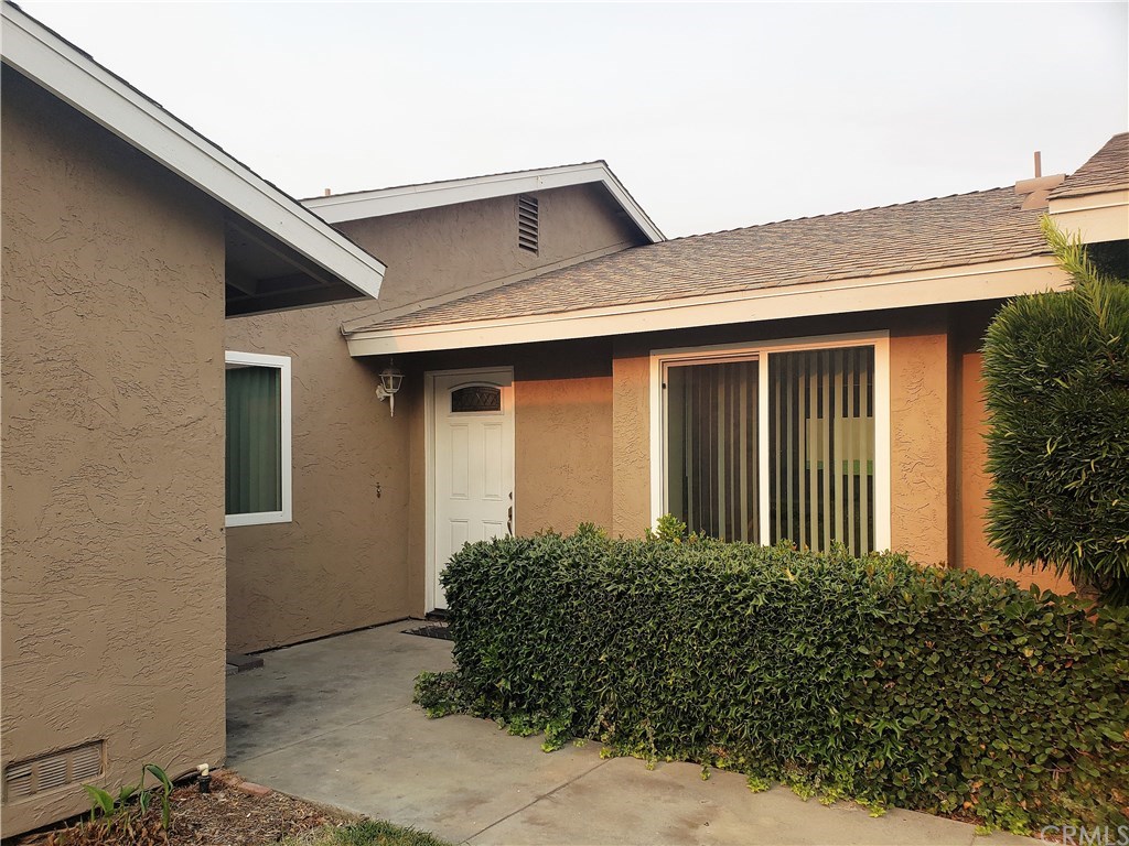 44715 La Paz Road, Unit C Temecula, CA 92592 - Photo 2 of 14