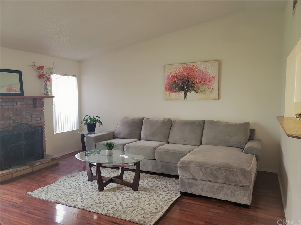 44715 La Paz Road, Unit C Temecula, CA 92592 - Photo 4 of 14