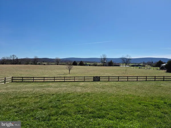 $4,500 | 330 Majestic Lane, Charles Town, WV 25414