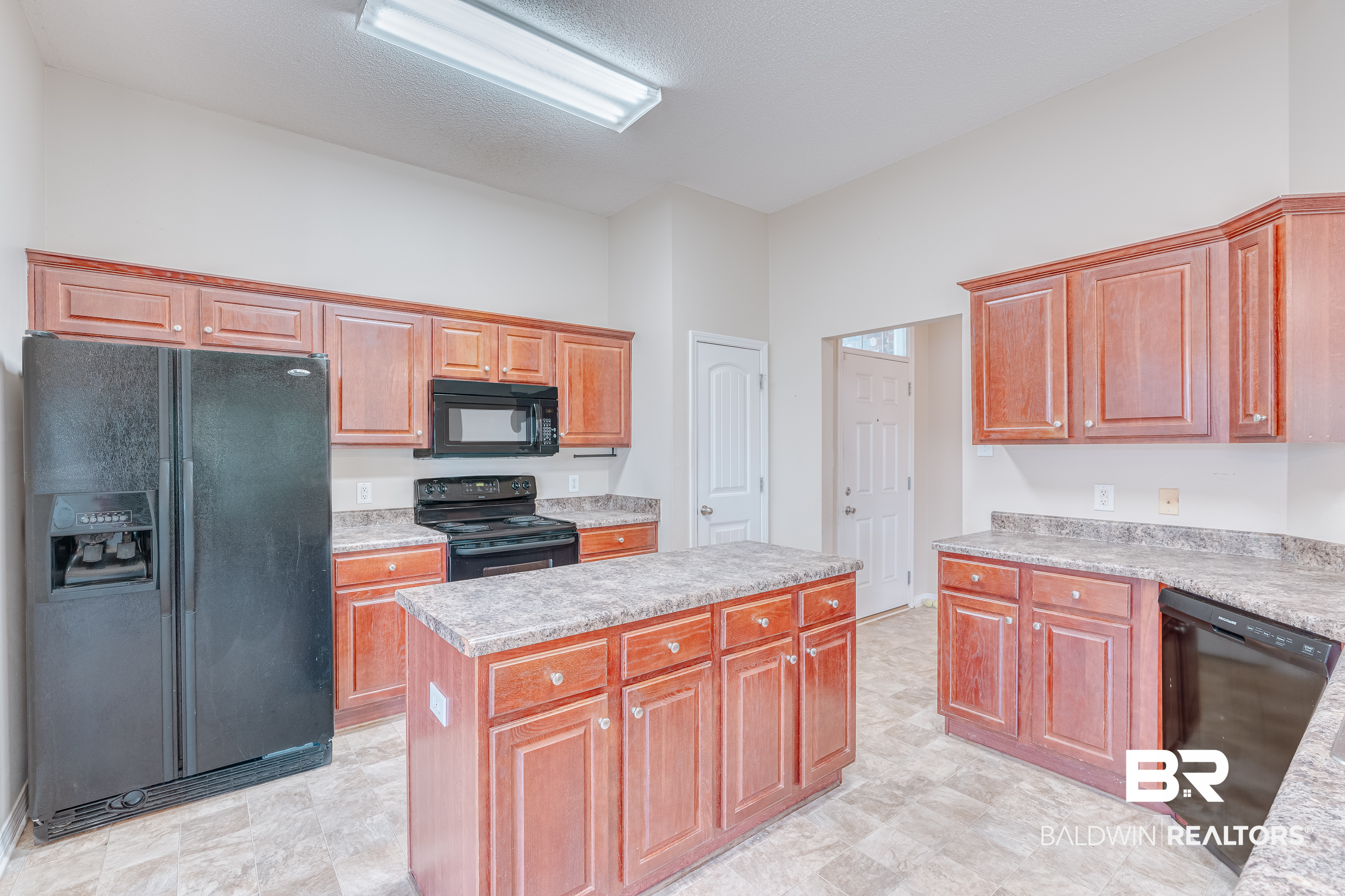 8825 Spring Grove North Mobile, AL 36695 - Photo 10 of 31 Gallery Image 10