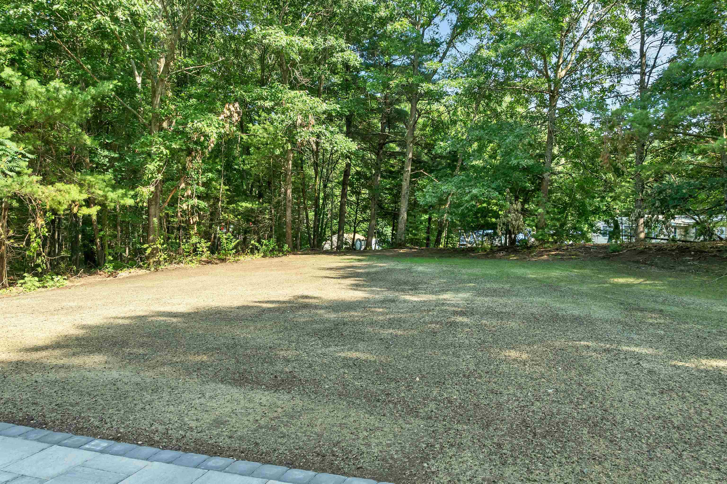 4 Loop Road Londonderry, NH 03053 - Photo 26 of 30