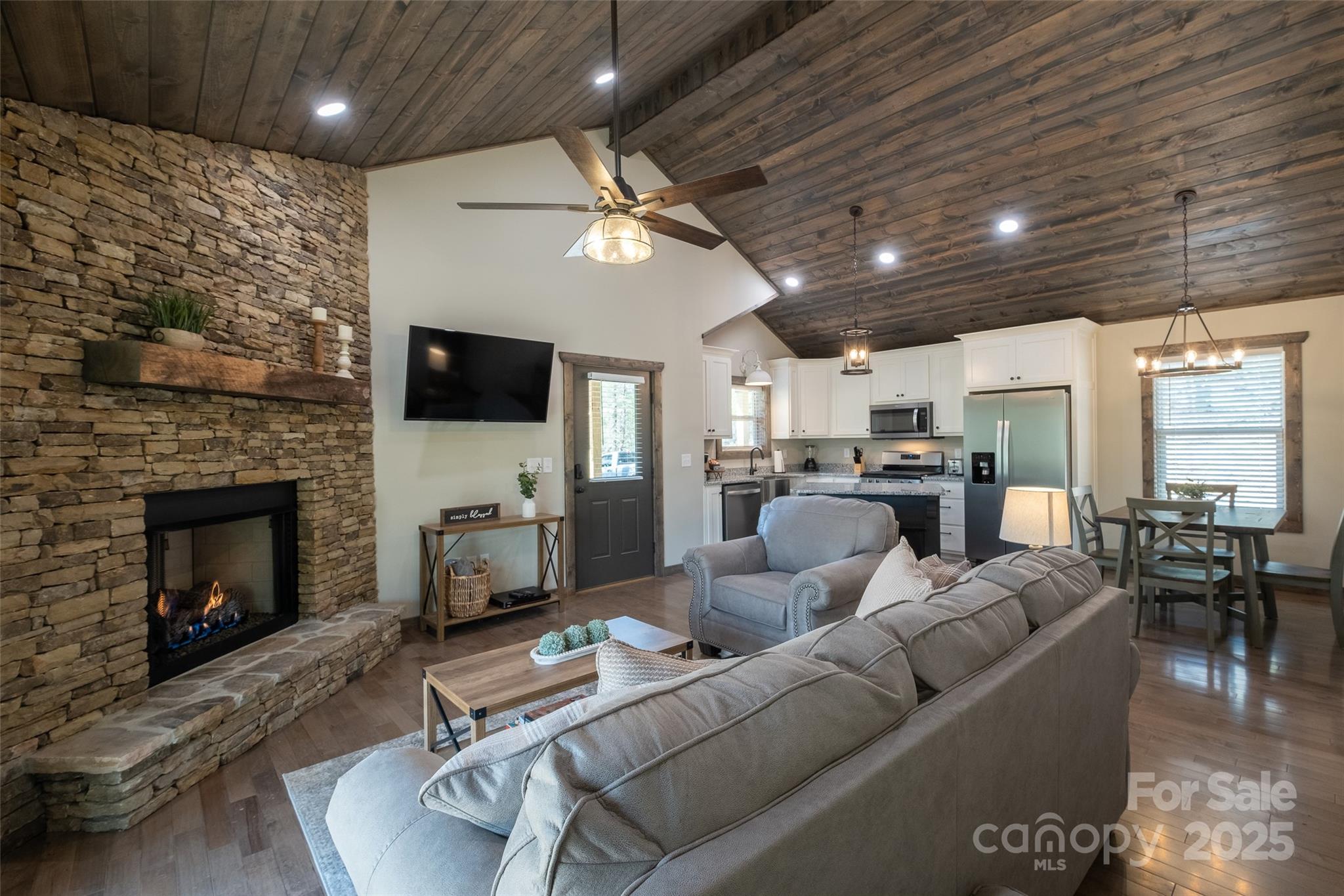 2420 Dickey Road Murphy, NC 28906 - Photo 25 of 36 Gallery Image 25