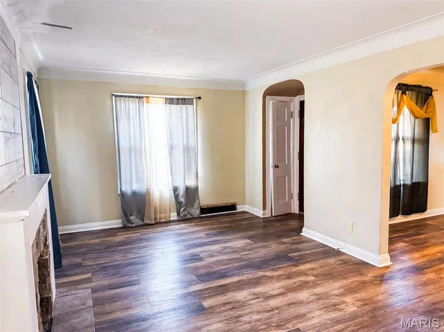 $127,000 | 324 North Dade Avenue, Ferguson, MO 63135
