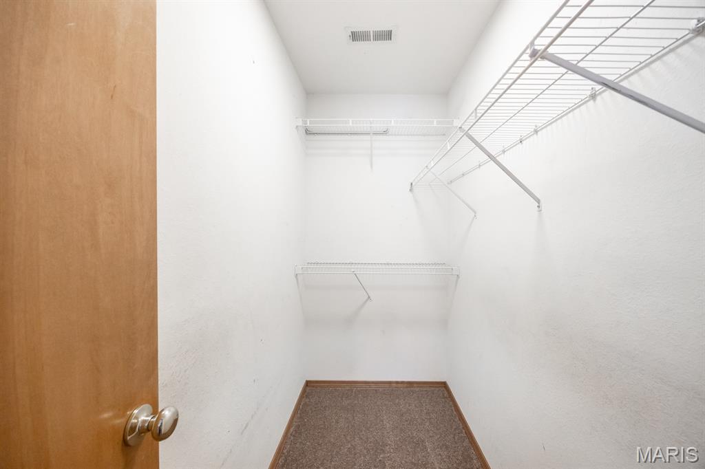 2021 Killarney Drive Belleville, IL 62221 - Photo 15 of 28