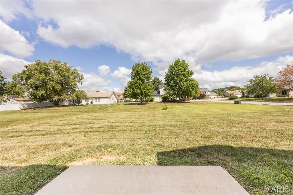 2021 Killarney Drive Belleville, IL 62221 - Photo 22 of 28