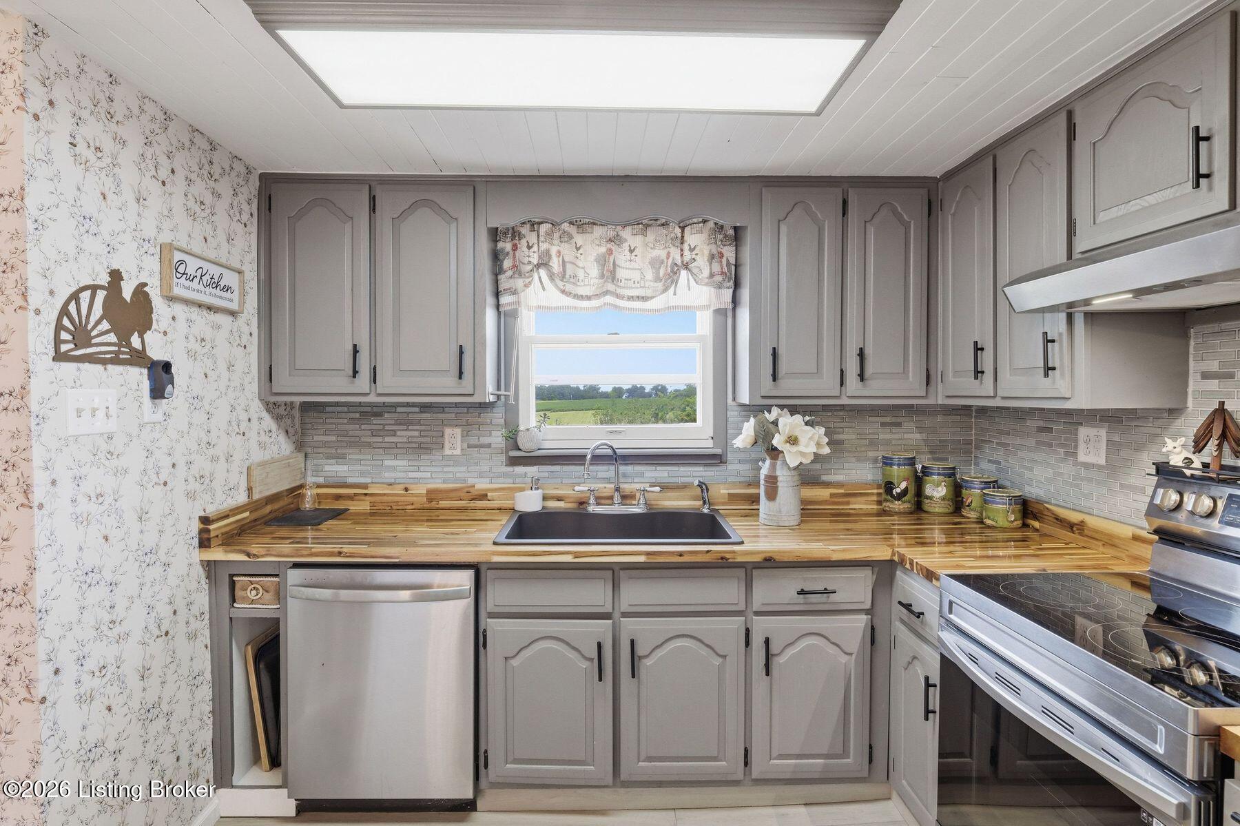 504 Mount Carmel Road Milton, KY 40045 - Photo 11 of 35 photo_online_011