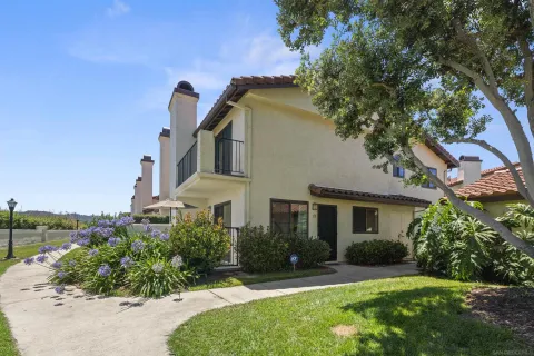 $975,000 | 4185 Porte De Merano, Unit 153, San Diego, CA 92122