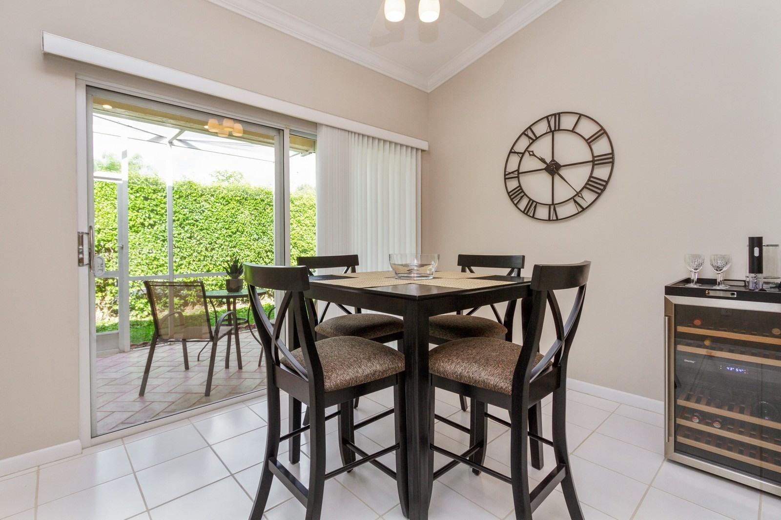17245 Boca Club Boulevard, Unit 2 Boca Raton, FL 33487 - Photo 8 of 19 07_17245BocaClubBlvd2_82_BreakfastNook_C