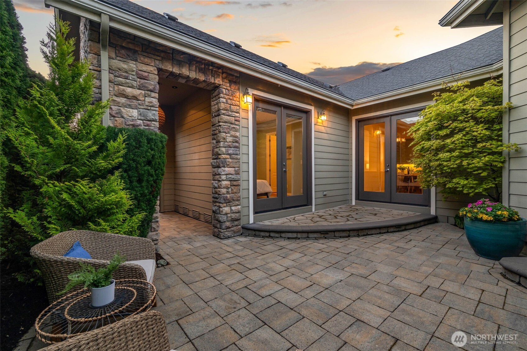 12428 232nd Terrace Northeast Redmond, WA 98053 - Photo 24 of 40