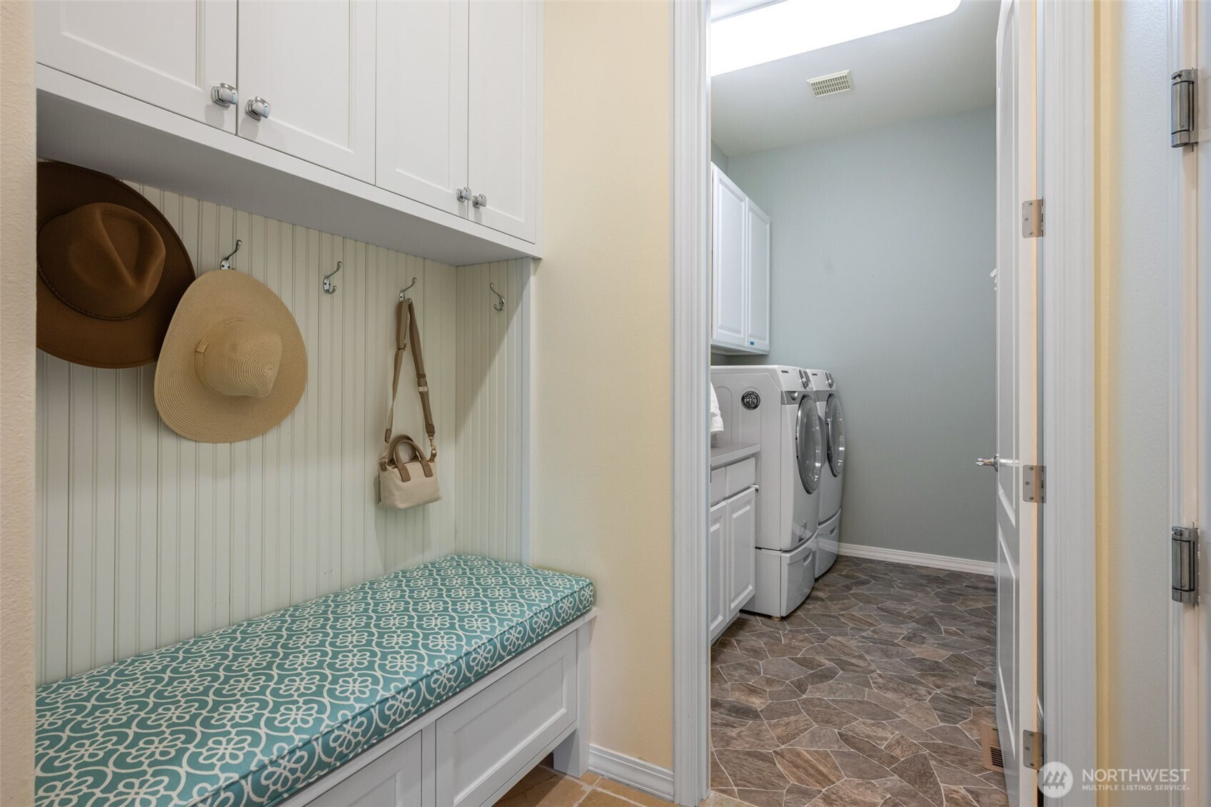12428 232nd Terrace Northeast Redmond, WA 98053 - Photo 31 of 40