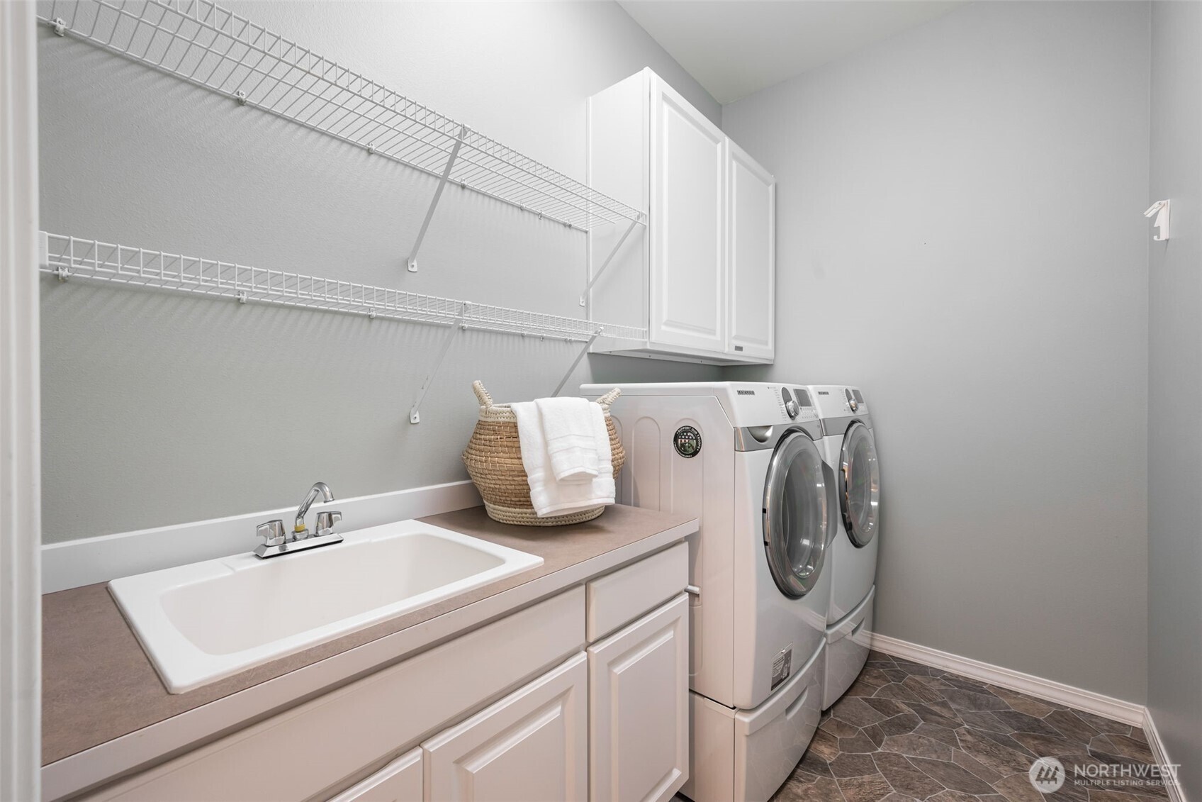 12428 232nd Terrace Northeast Redmond, WA 98053 - Photo 32 of 40