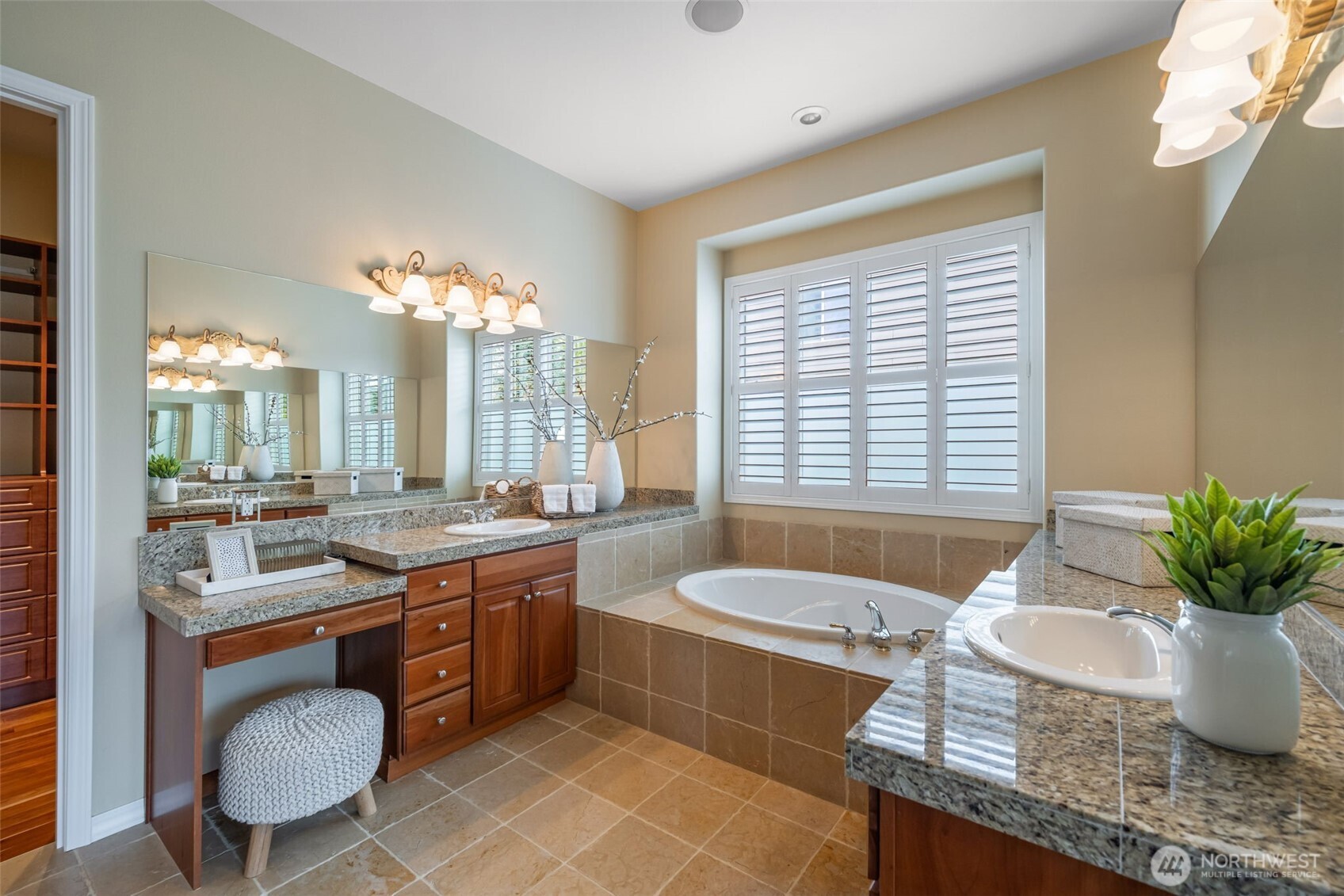 12428 232nd Terrace Northeast Redmond, WA 98053 - Photo 10 of 40
