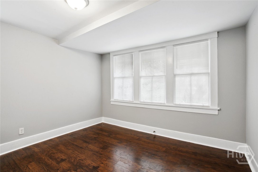 645 East 37th Street Savannah, GA 31401 - Photo 14 of 17