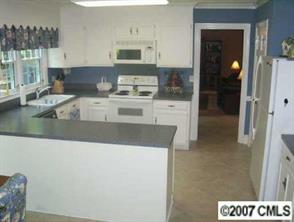 6315 Boykin Spaniel Road Charlotte, NC 28277 - Photo 2 of 8 Gallery Image 2