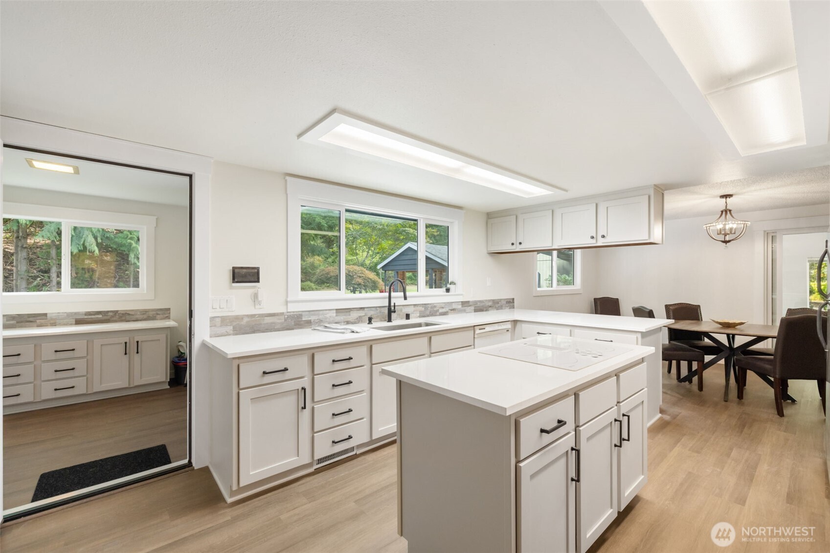 4803 Feigley Road West Port Orchard, WA 98367 - Photo 6 of 40 Gallery Image 6