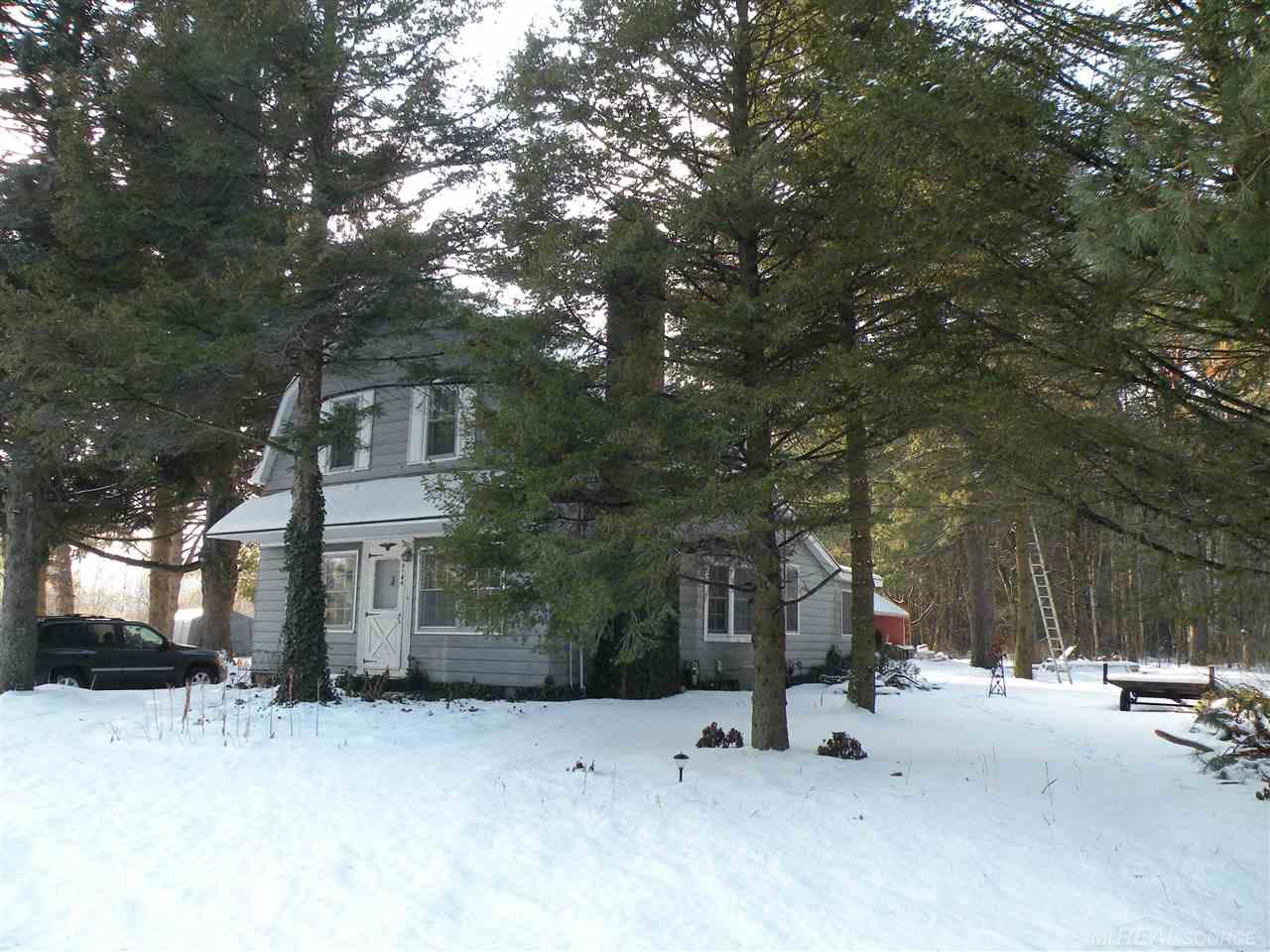 3784 Lakeshore Road Lexington, MI 48450 - Photo 1 of 1 31337917.JPG