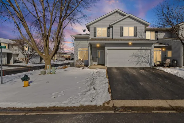 $255,000 | 2119 Parkway Avenue, Shakopee, MN 55379