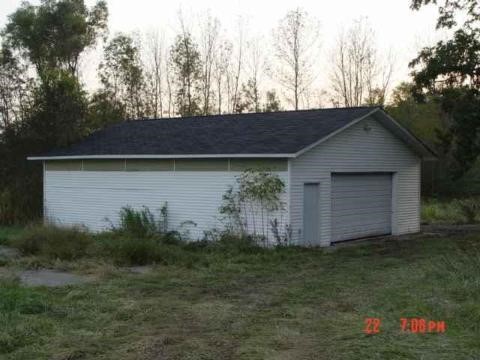 5856 Benton Road Jackson, MI 49201 - Photo 9 of 11 917740-8.JPG