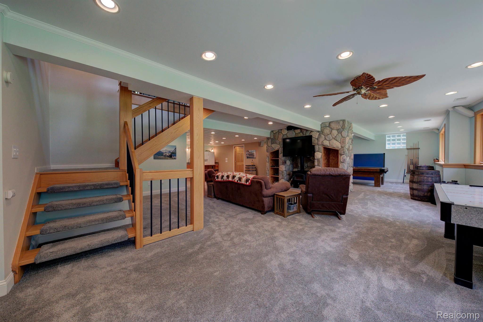 10121 Allen Road Clarkston, MI 48348 - Photo 40 of 95 Gallery Image 40