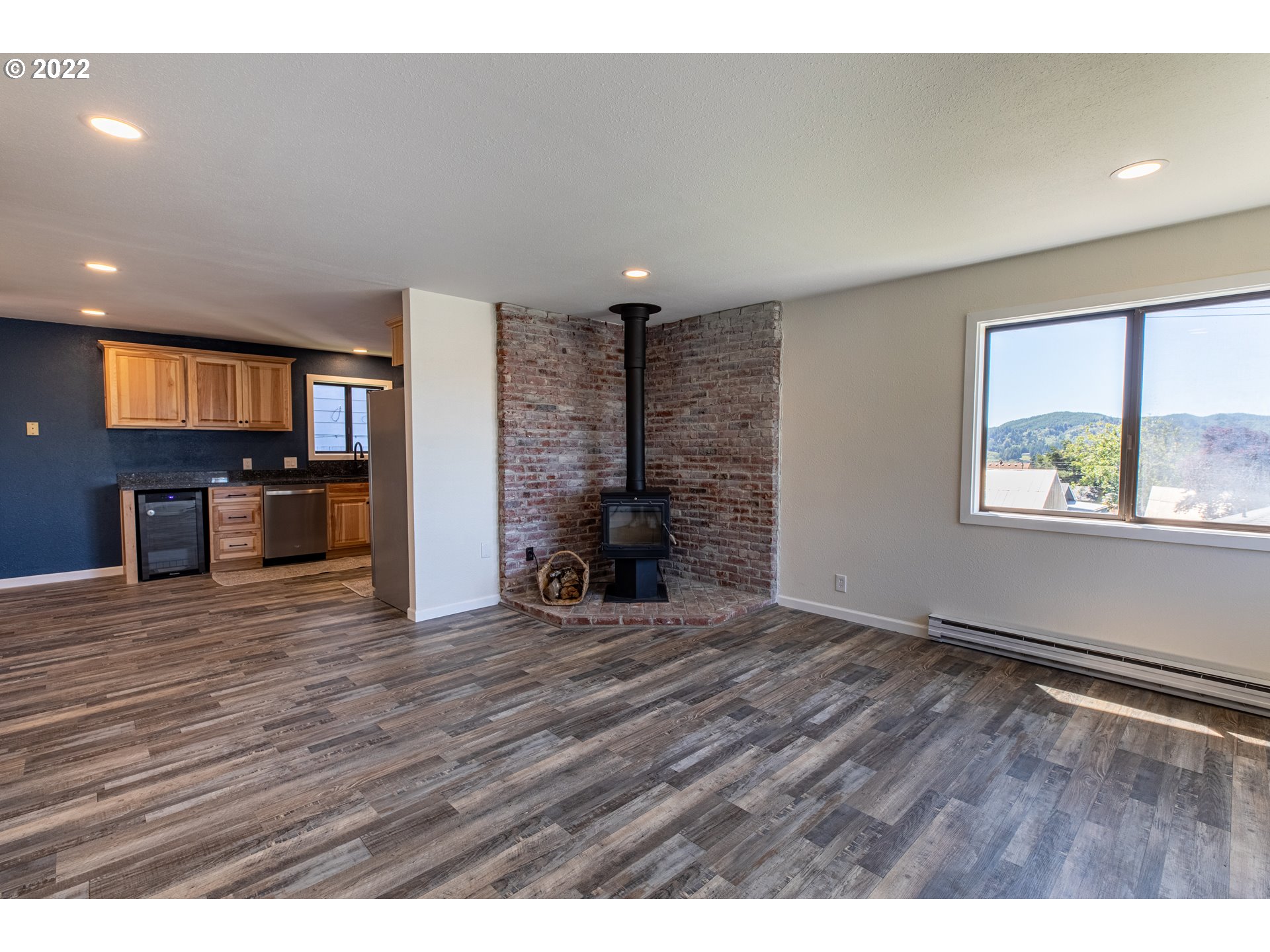 329 Border Street Myrtle Point, OR 97458 - Photo 7 of 28 Gallery Image 7