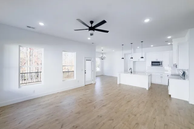 $324,900 | 761 Garland Drive, Spartanburg, SC 29301