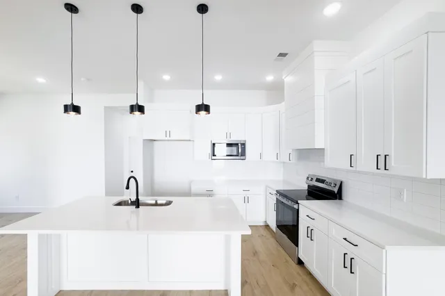 $324,900 | 761 Garland Drive, Spartanburg, SC 29301