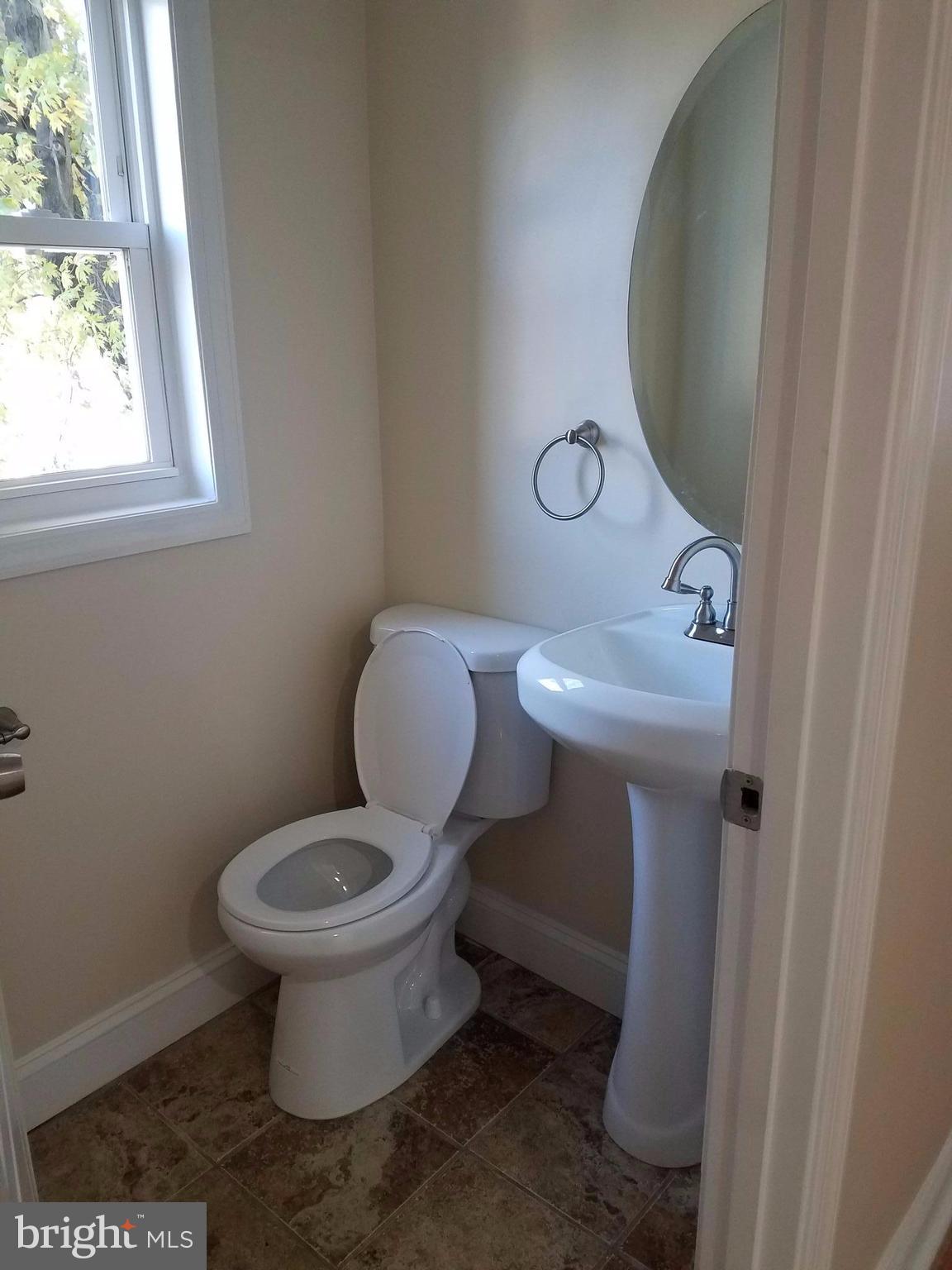 7494 Rabon Avenue Baltimore, MD 21222 - Photo 9 of 24 Bath