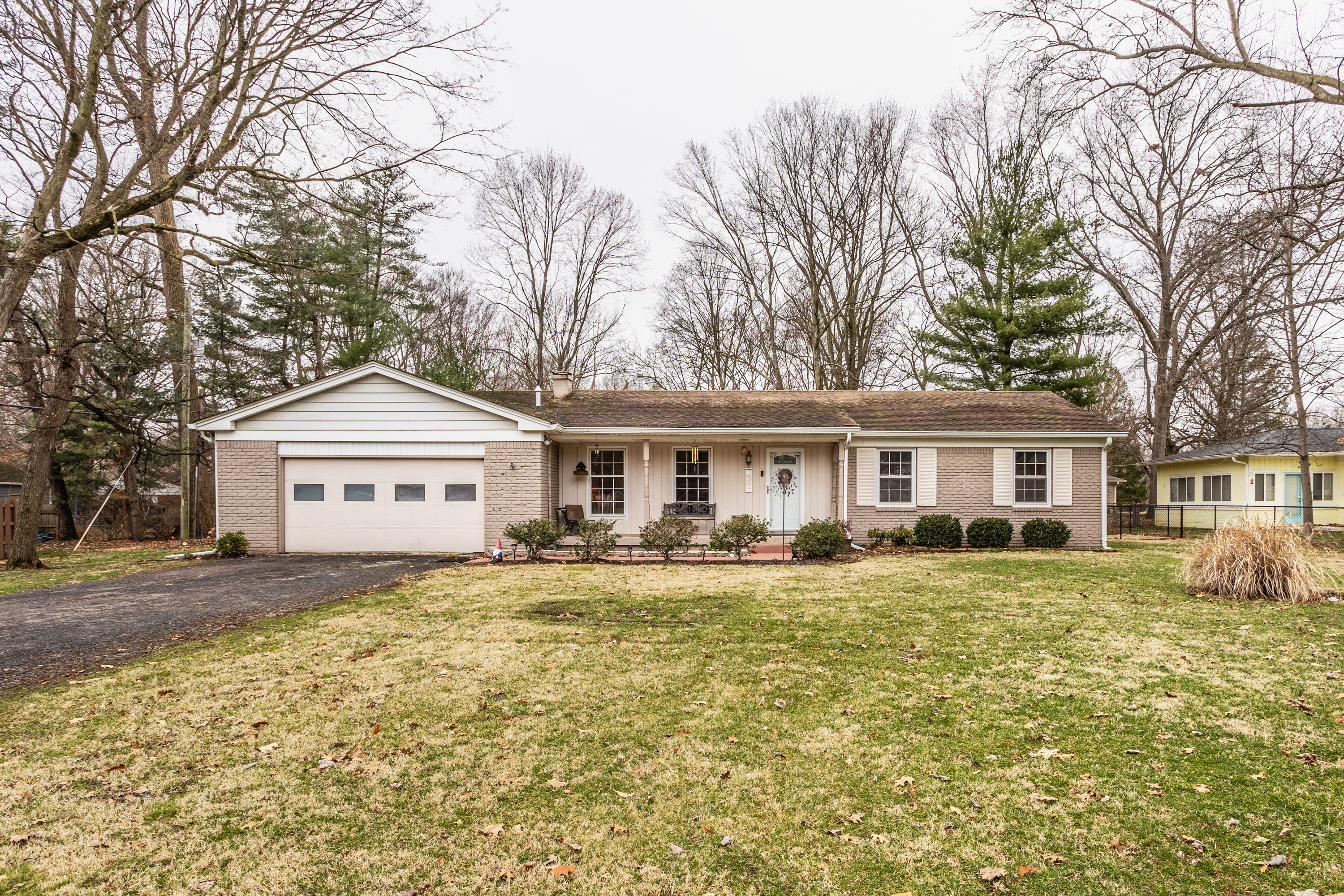 7106 Hoover Road Indianapolis, IN 46260 - Photo 31 of 33 Gallery Image 31
