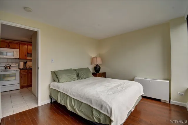 $1,450 | 849 Delaware Avenue, Unit 302, Buffalo, NY 14209