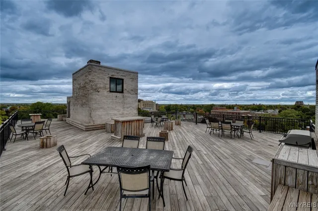 $1,450 | 849 Delaware Avenue, Unit 302, Buffalo, NY 14209