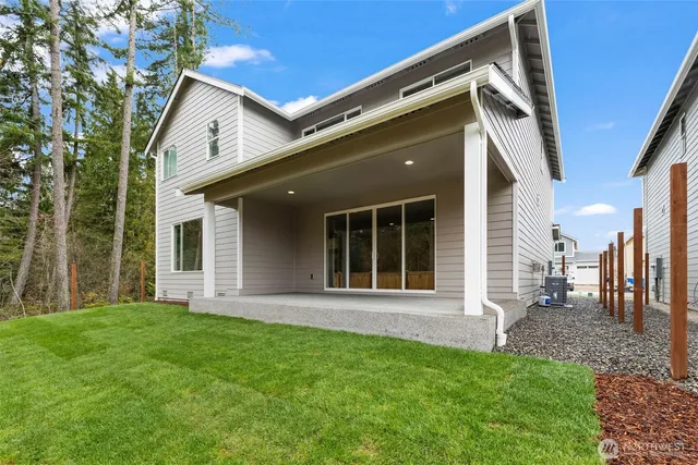 $769,990 | 17306 82nd Ave Court East, Puyallup, WA 98375
