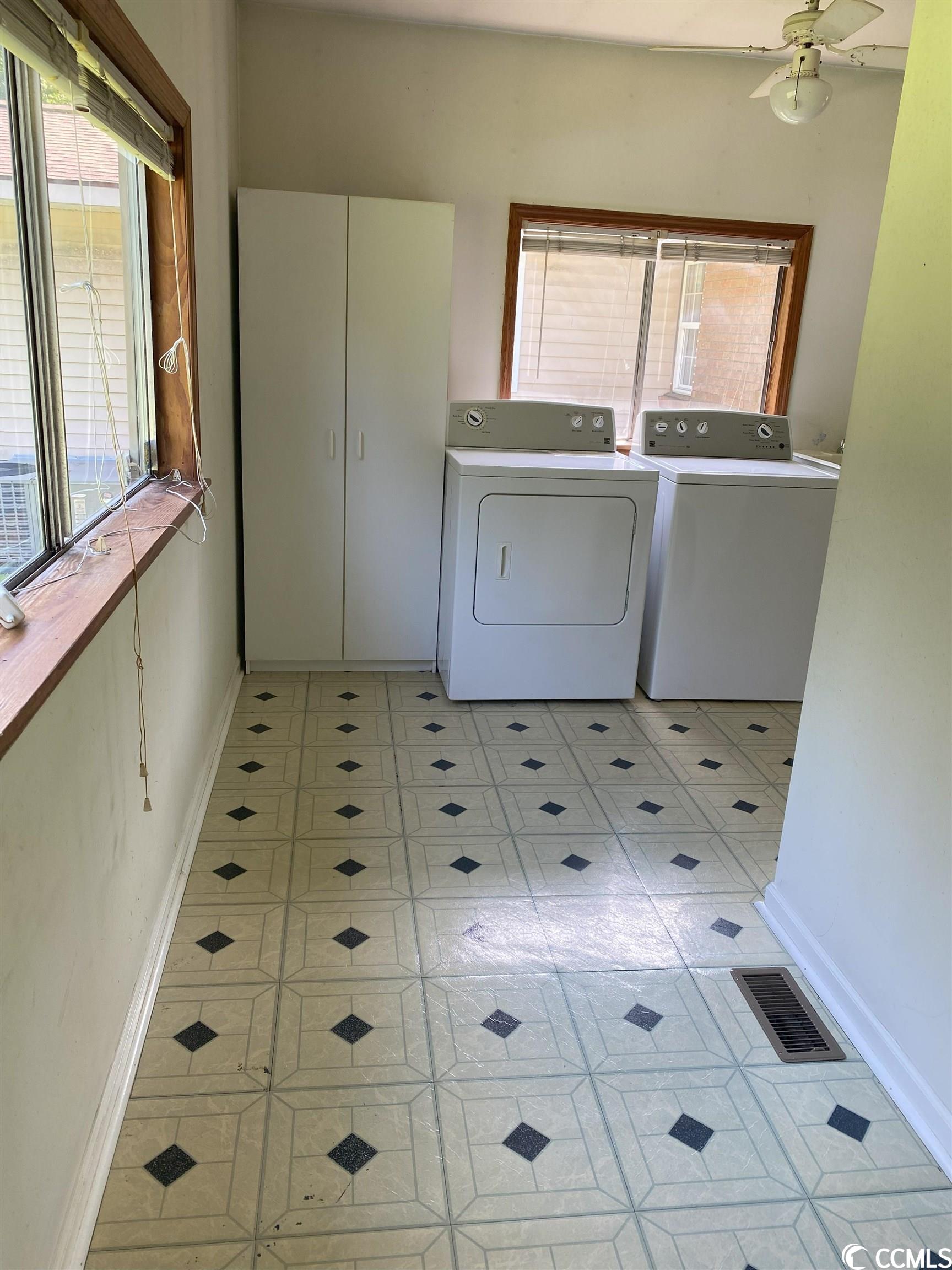 83 Hunter Lane Georgetown, SC 29440 - Photo 11 of 32