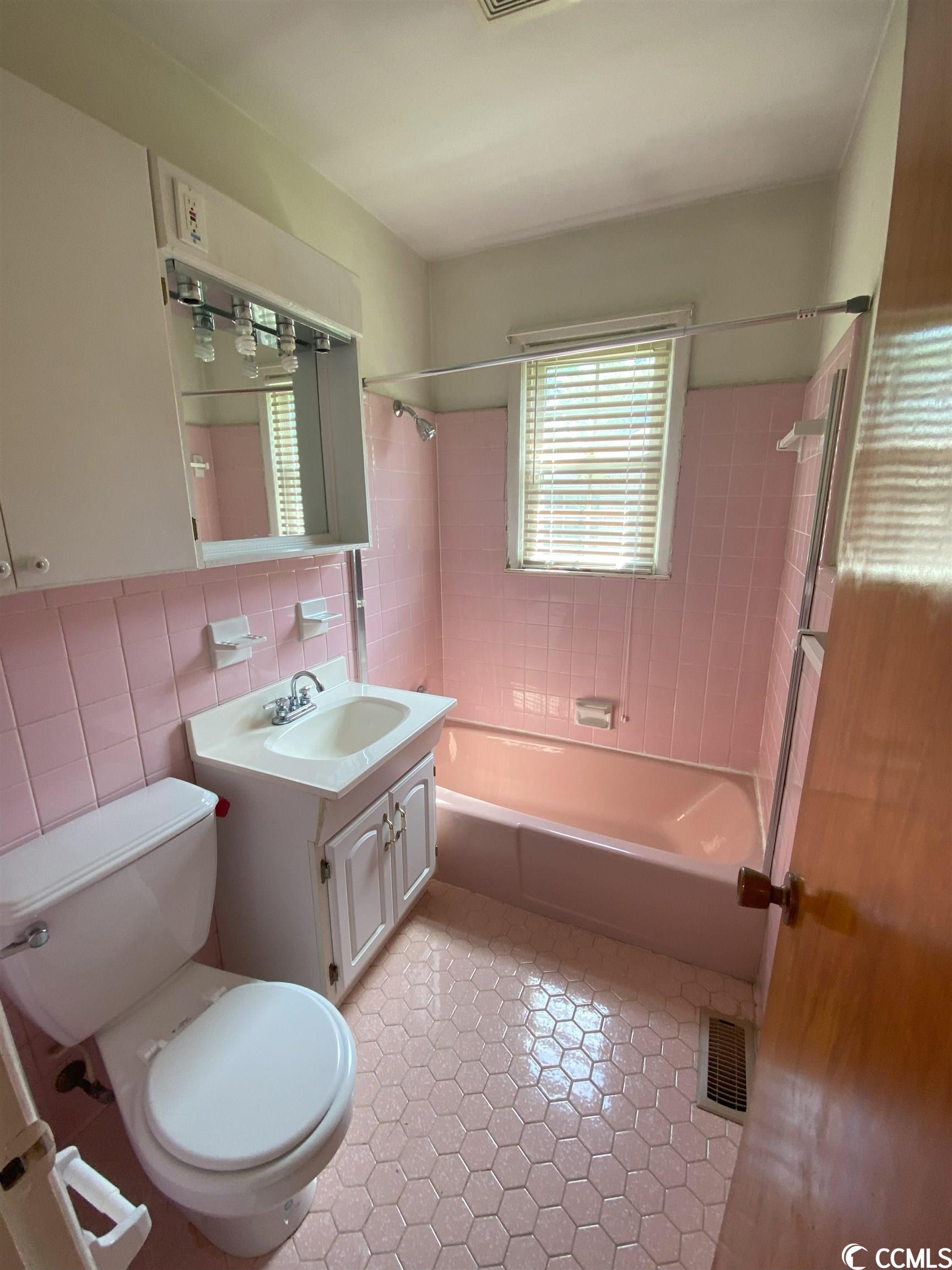 83 Hunter Lane Georgetown, SC 29440 - Photo 18 of 32