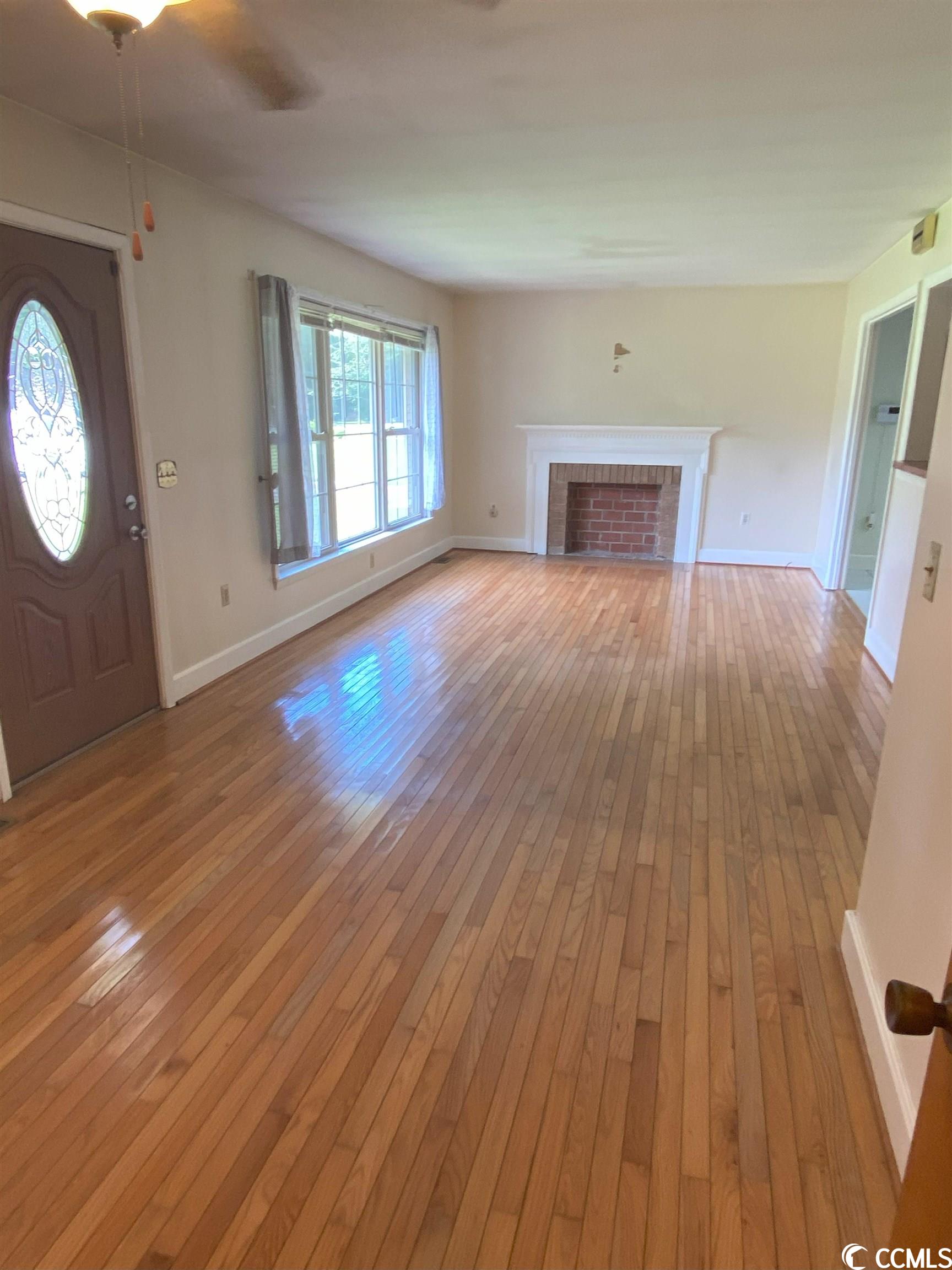 83 Hunter Lane Georgetown, SC 29440 - Photo 4 of 32