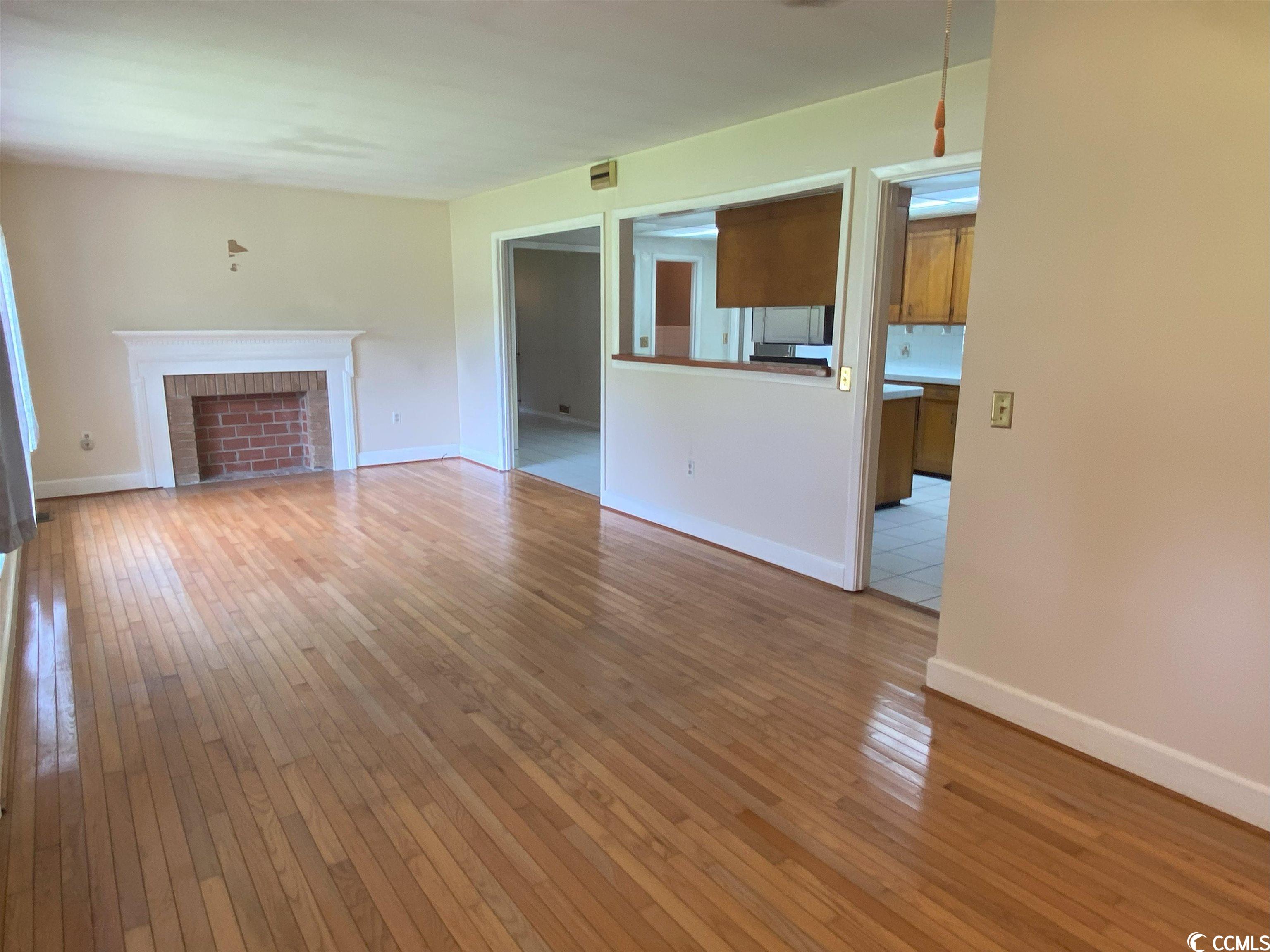 83 Hunter Lane Georgetown, SC 29440 - Photo 5 of 32