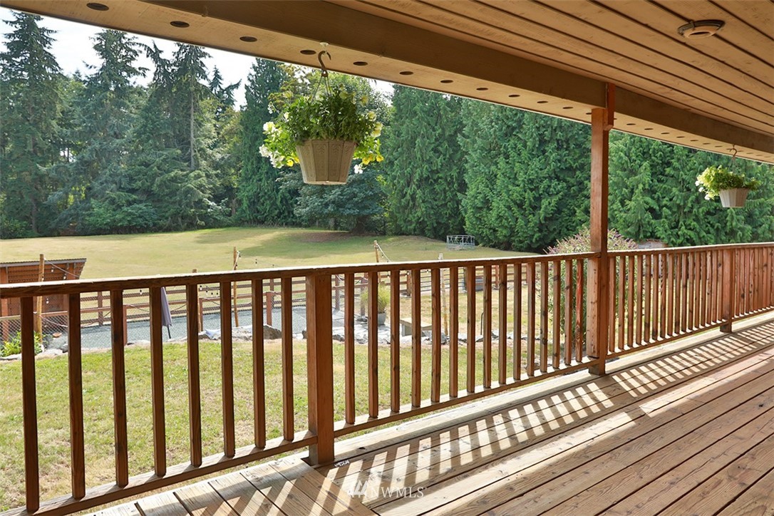 3490 Swede Hill Road Clinton, WA 98236 - Photo 24 of 40